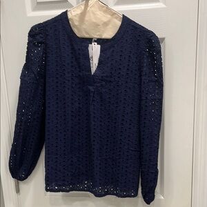 “2 for “$12” 🔥🔥Blue Eyelet  Blouse Merokeety size Small